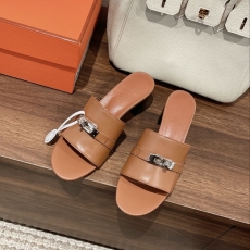 Hermes Slippers